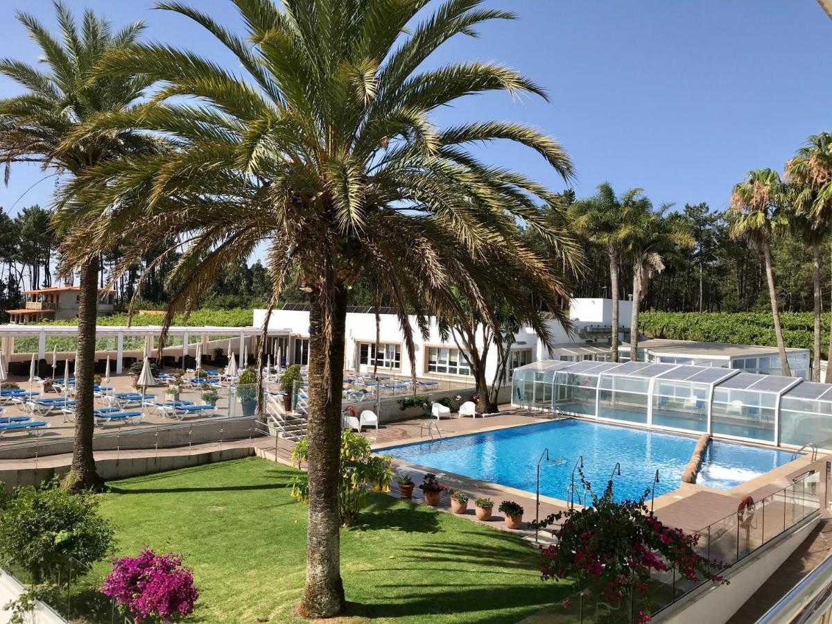 Hotel Nuevo Vichona Sanxenxo Exteriör bild
